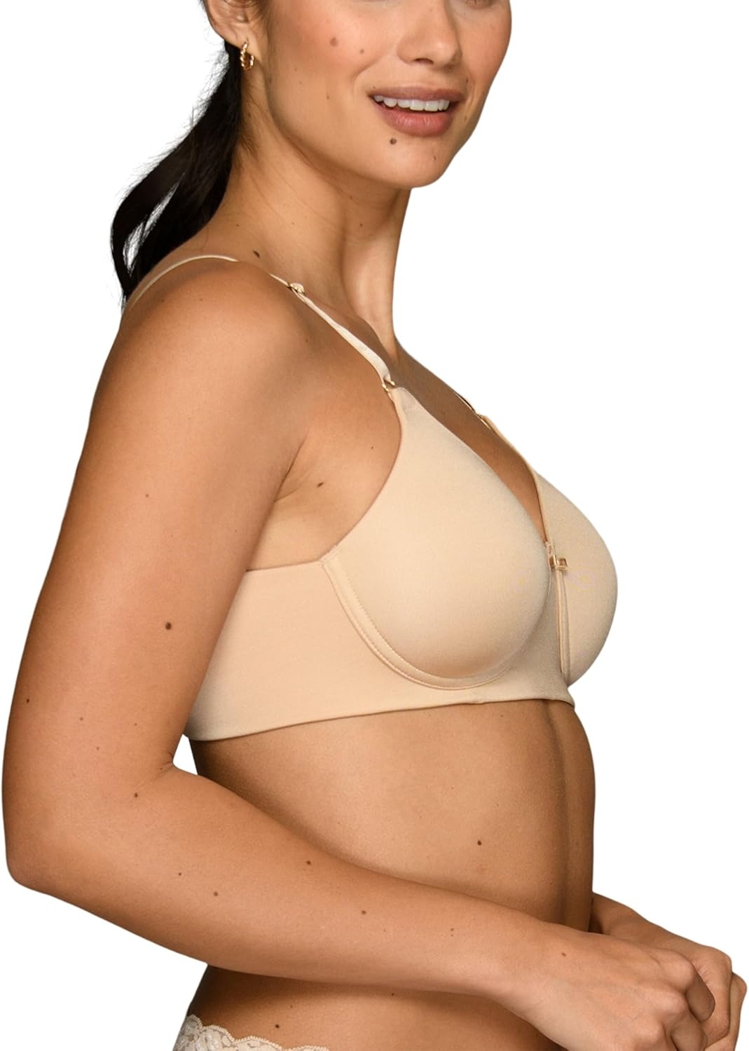 image:imageVanity Fair Womens Full Coverage Beauty Back Smoothing Bra 4Way Stretch Fabric Lightly Lined Cups up to DDWireless Beige