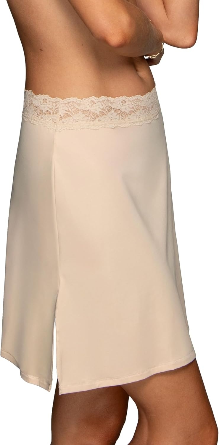 image:imageVanity Fair Womens AntiStatic Nylon Half Slip for Under Dresses Available up to size 3XL18 Inch Neutral Lace