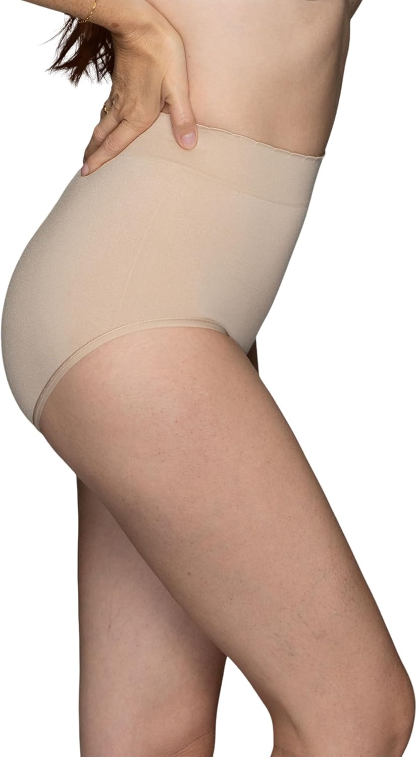 image:imageVanity Fair Womens No Pinch No Show Seamless UnderwearBrief 3 Pack NeutralNeutralNeutral